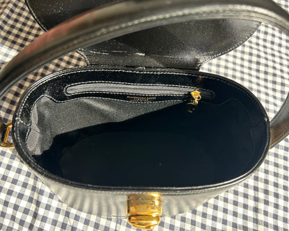 Gianfranco Lotti Vintage Oval Vanity Bag