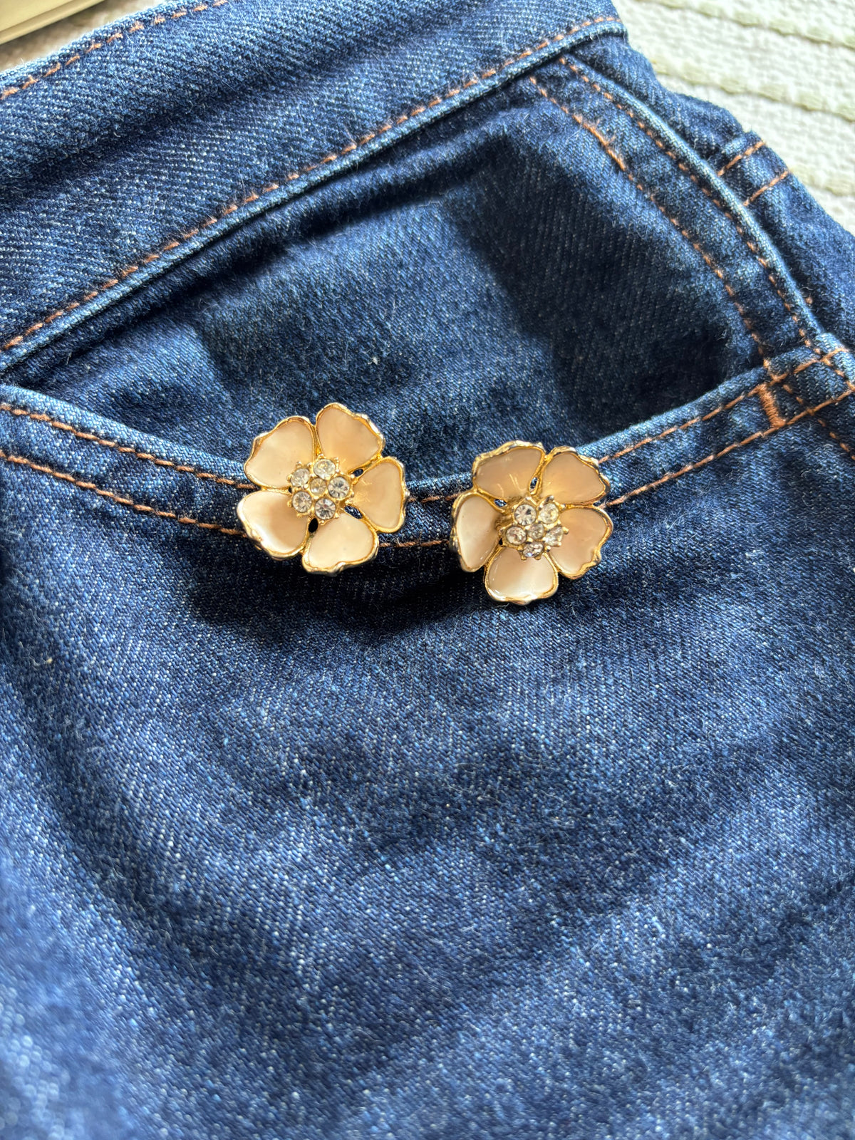 Vintage Floral Clip-on Earrings