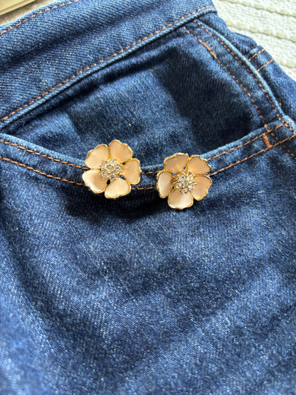 Vintage Floral Clip-on Earrings