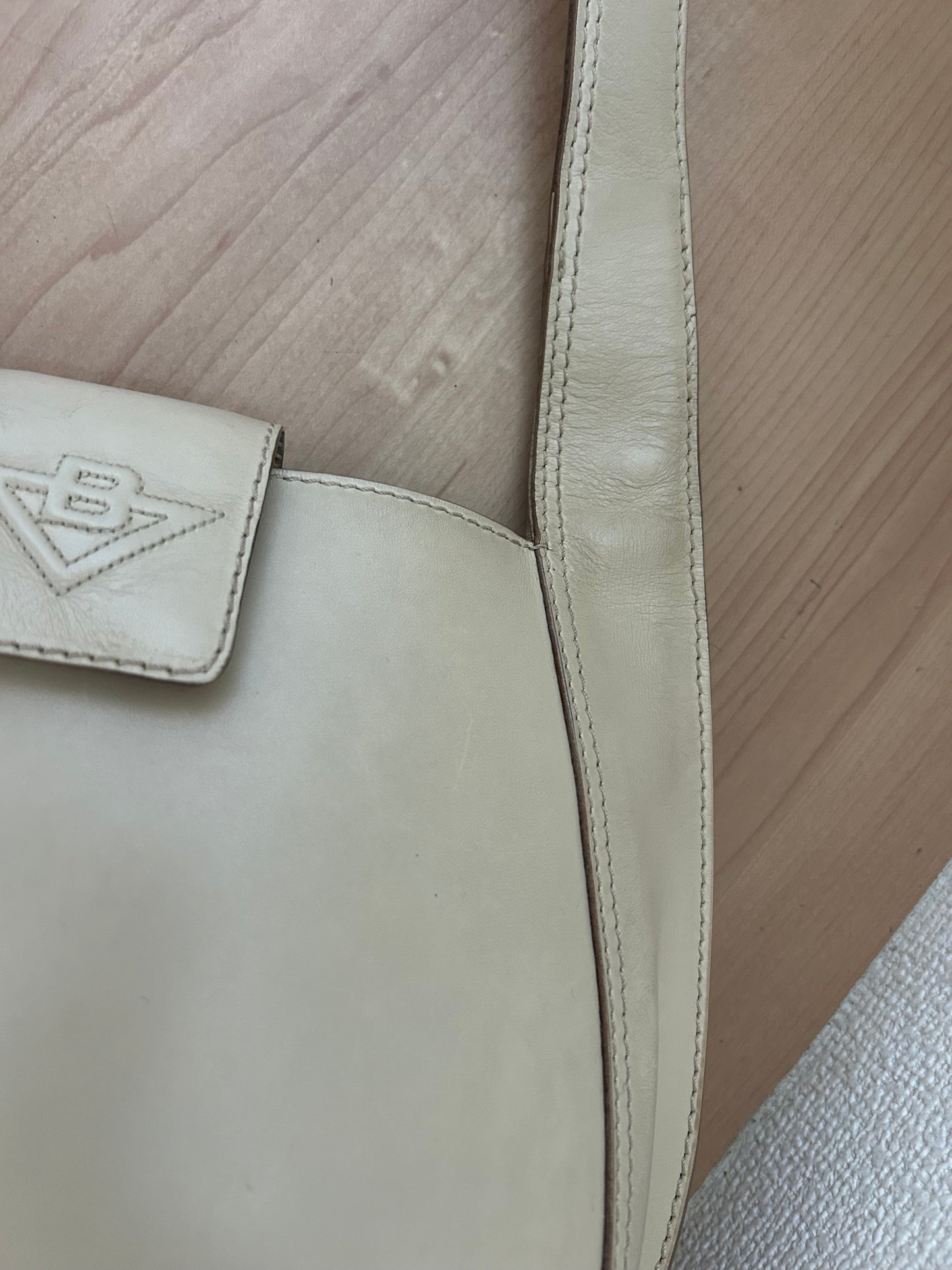 RARE Bottega Veneta Cream Hobo Bag
