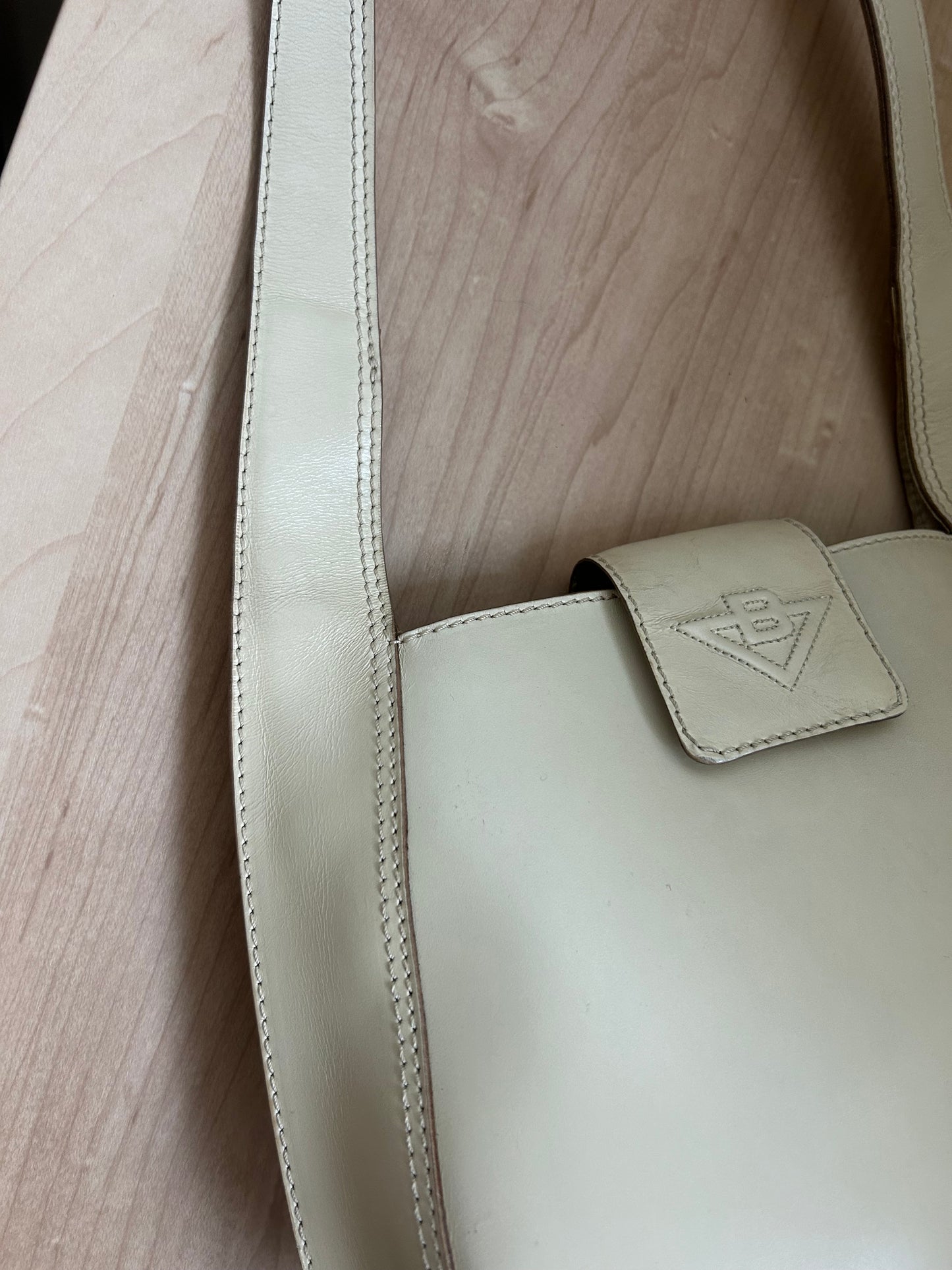 RARE Bottega Veneta Cream Hobo Bag