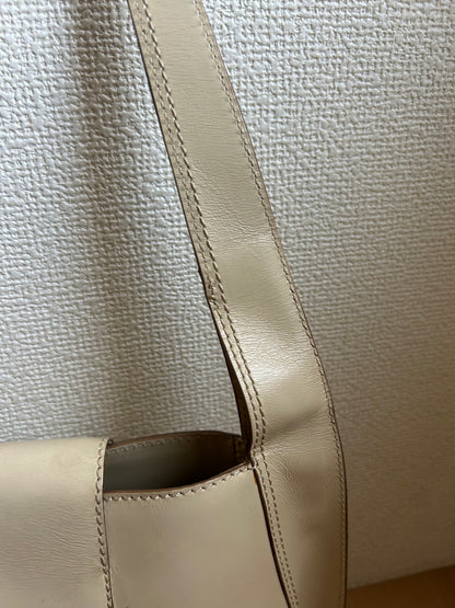RARE Bottega Veneta Cream Hobo Bag