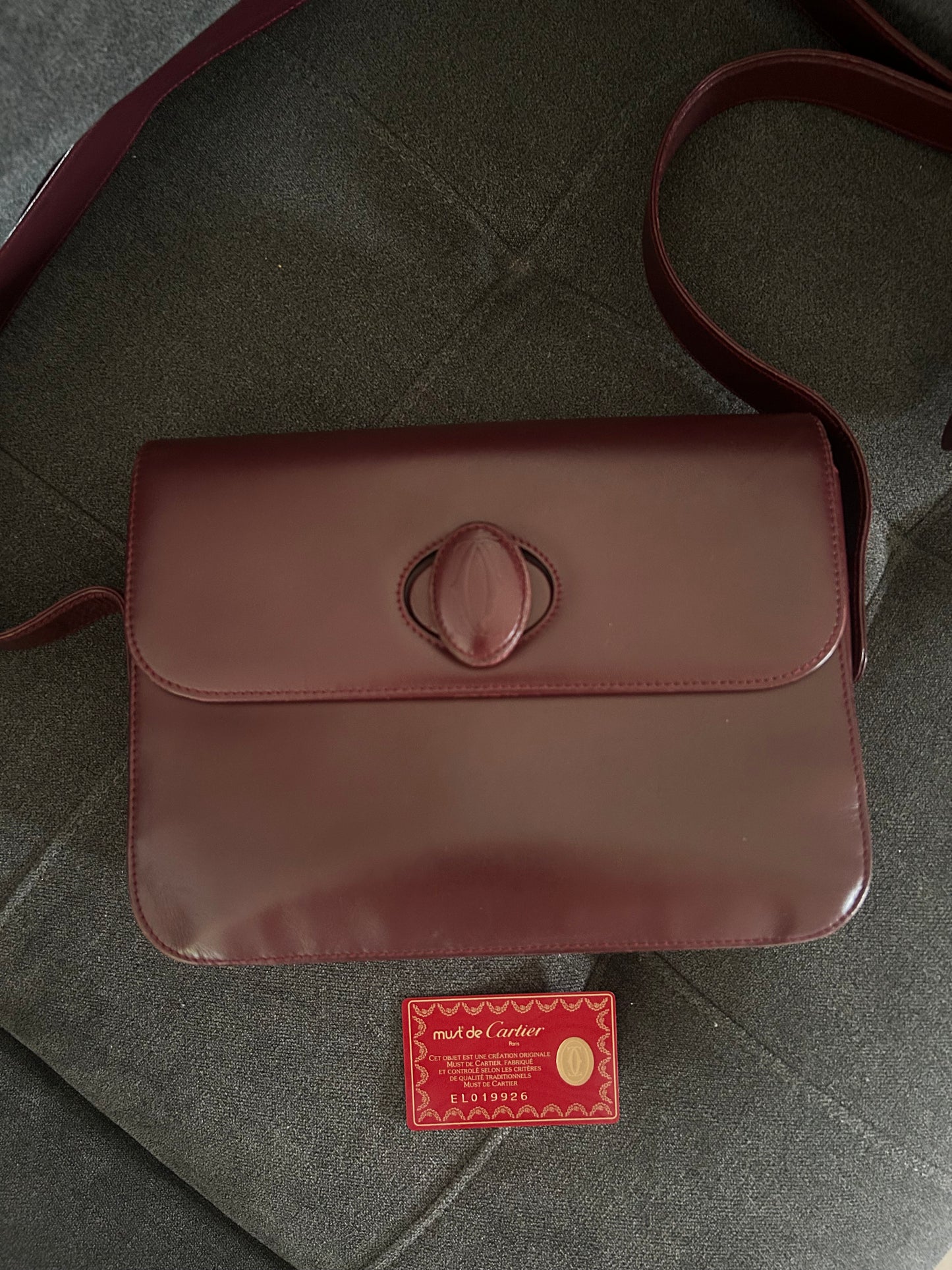 Must de Cartier Bordeaux All Leather Messenger Bag