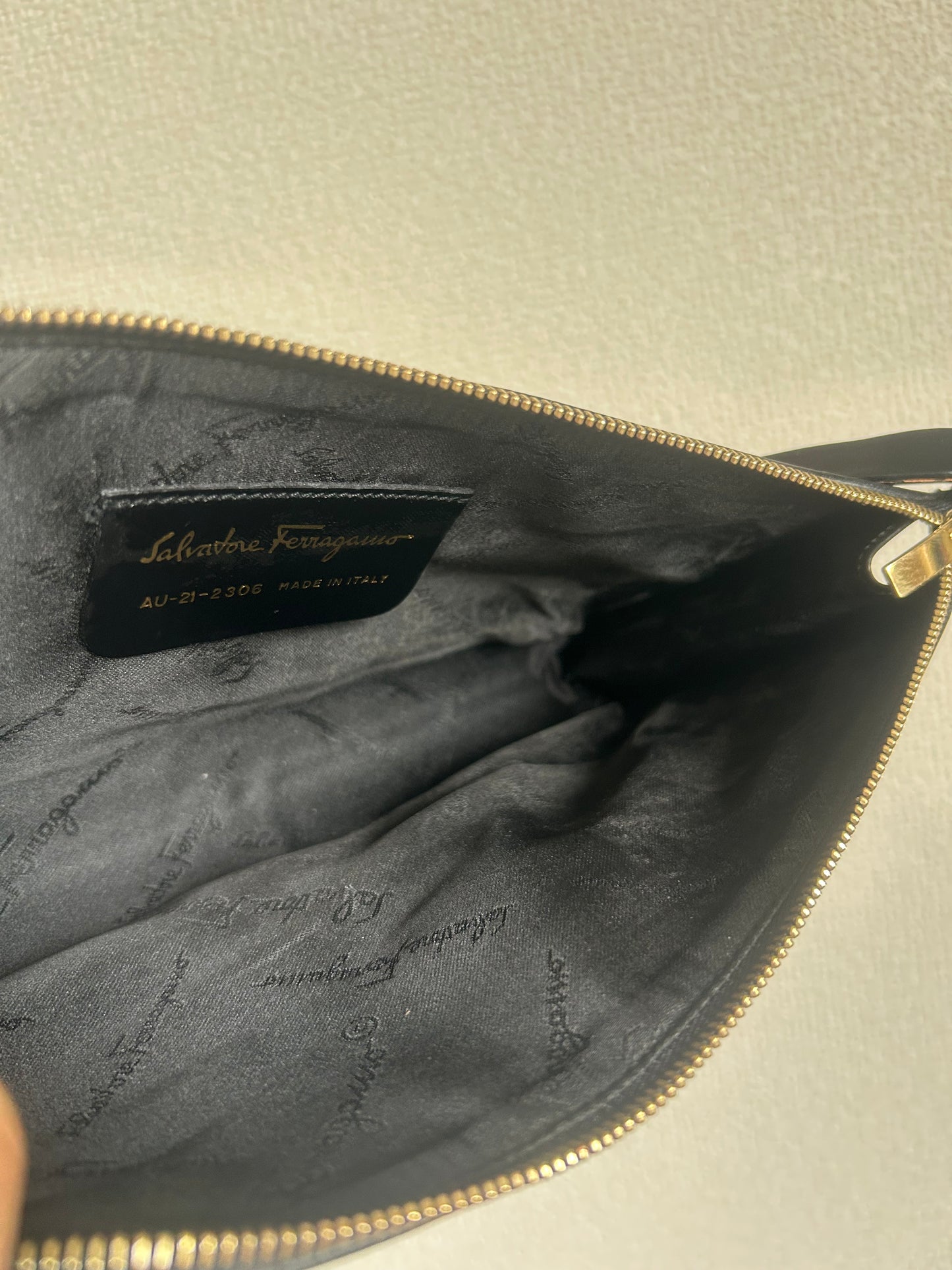 Salvatore Ferragamo Y2K East West Pochette