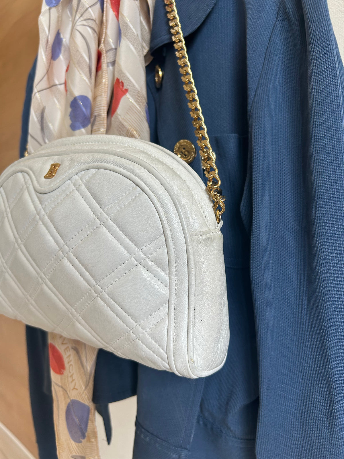 Bally White Half Moon Chain Strap Bag