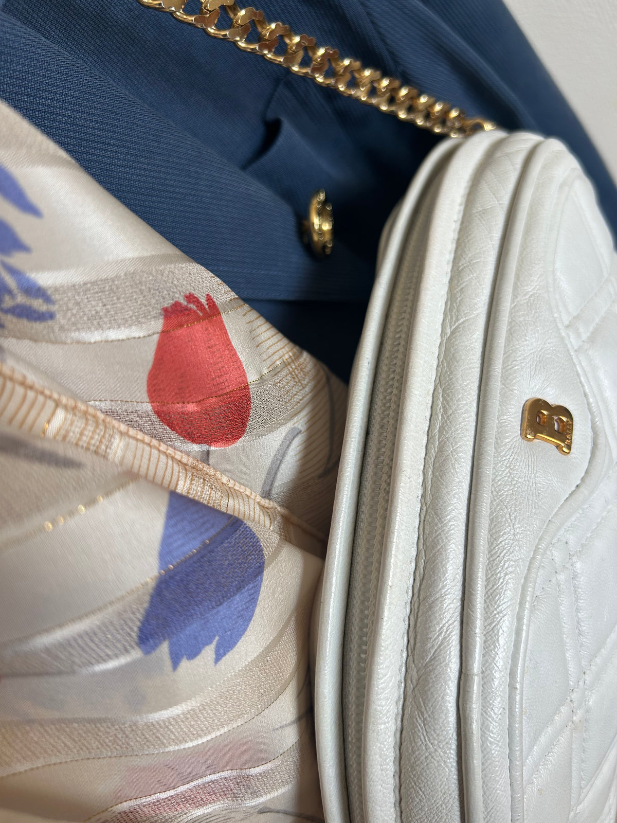Bally White Half Moon Chain Strap Bag