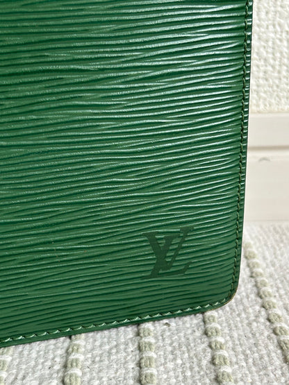 Louis Vuitton Green Epi Turnlock Shoulder Bag